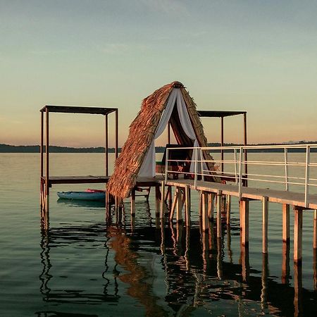 Paraiso Nimah Villa Flores Dış mekan fotoğraf