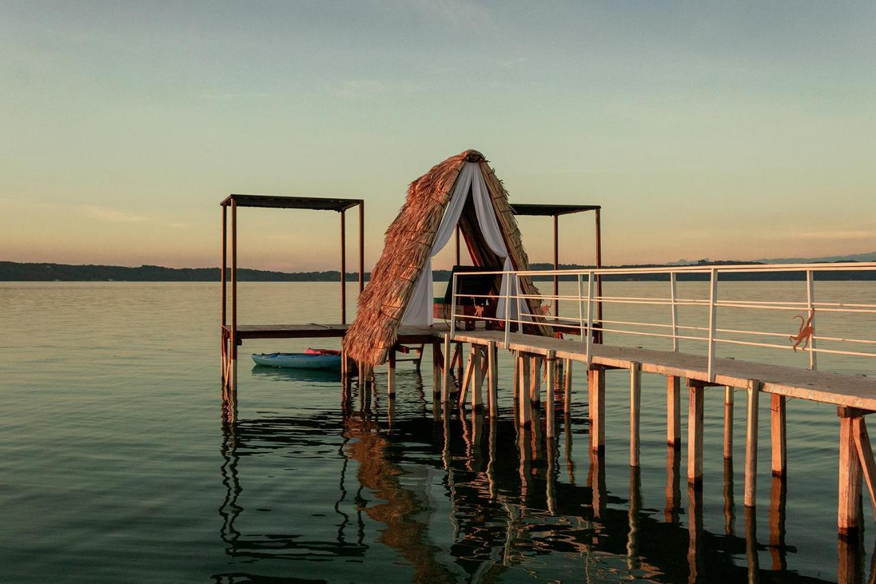 Paraiso Nimah Villa Flores Dış mekan fotoğraf